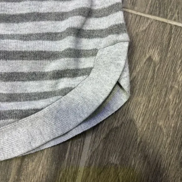 LOFT Women’s Small Gray and White Striped Boatneck Long Sweater - Picture 3 of 8